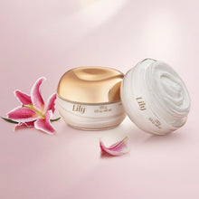 Load image into Gallery viewer, Lily Moisturizing Satin Body Cream 250g
