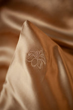 Load image into Gallery viewer, Mulberry Silk Luxury Long-lasting Pillowcase
